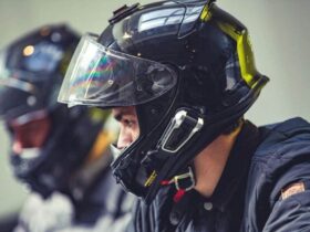 Best-Motorcycle-Communication-System-for-Group-Rides