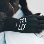 dirt-gloves