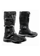 Forma Adventure Boots