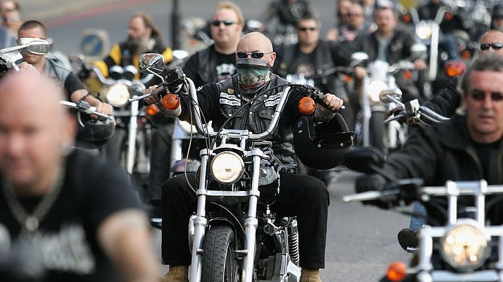 15 Motorcycle Headwear