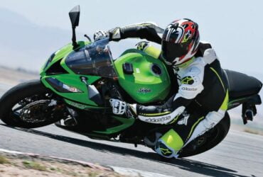 2023 Alpinestars Helmets Review