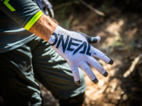 Short Cuff Motorcycle Gloves for Beginners