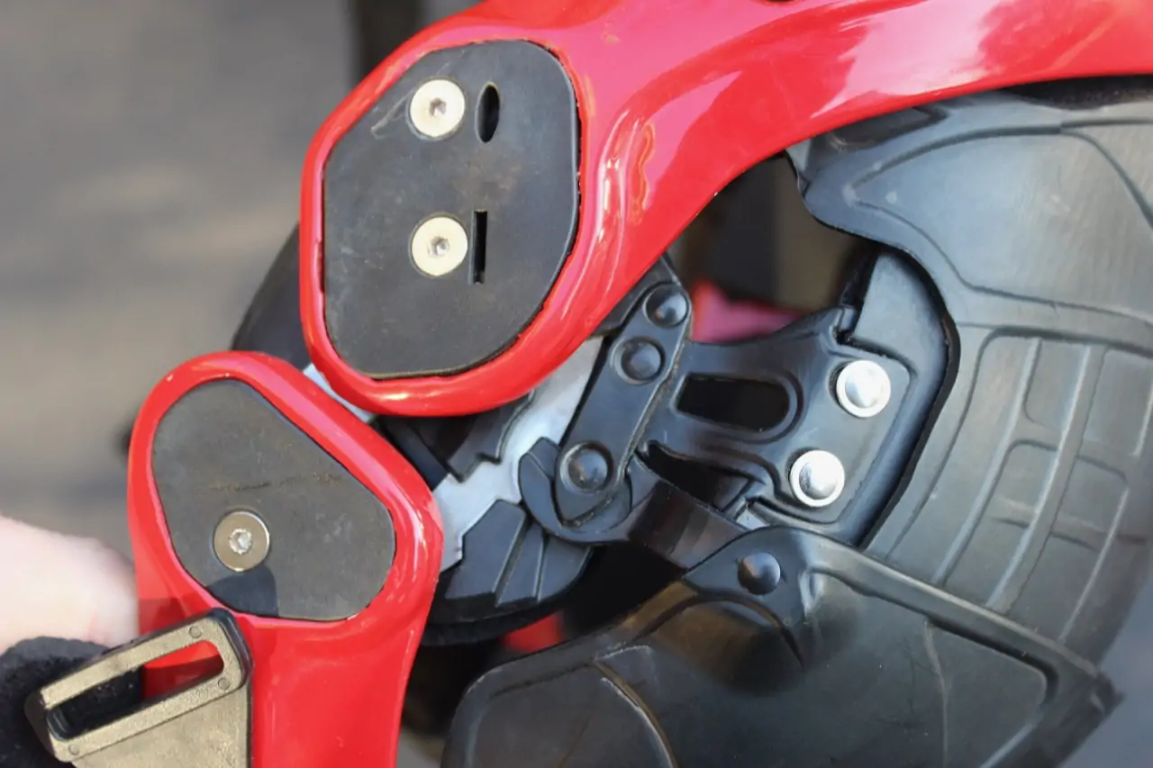Asterisk Motorcycle Knee Braces