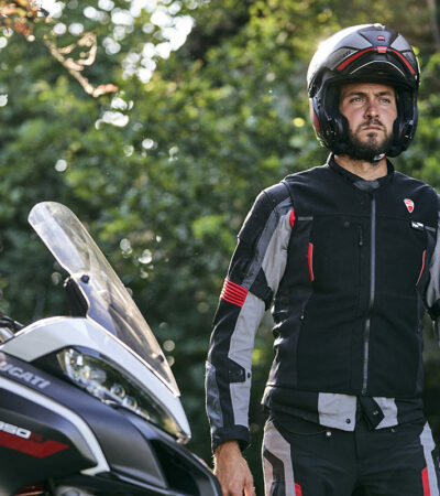 Latest Technology and Innovations in Motorcycle Gear 