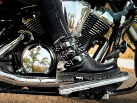 Women's Cruiser Boots