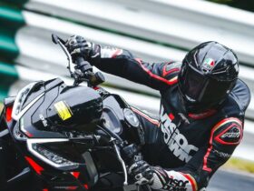 Look for When Buying Motorcycle Helmets