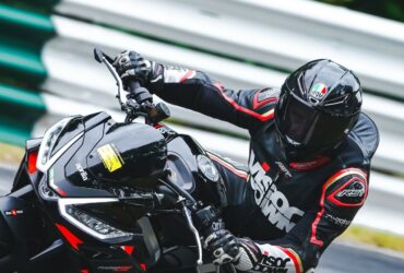 Look for When Buying Motorcycle Helmets