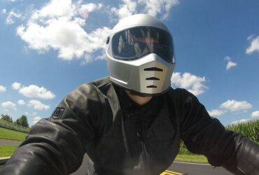 Riding helmet