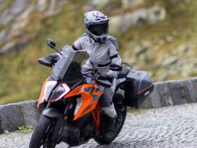Klim Riding Gloves