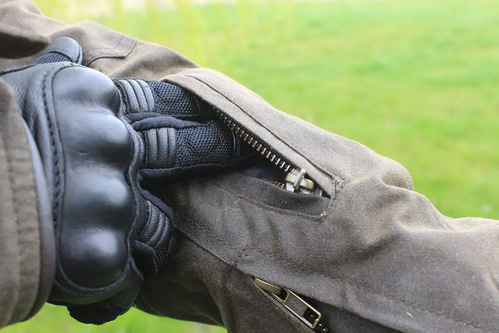 Merlin Riding Gloves