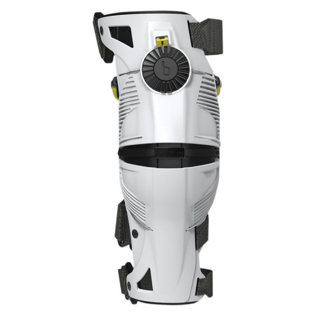 Mobius X8 Knee Braces