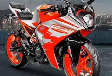 ktm-rc-200-slant-rear-view-full-image-775103